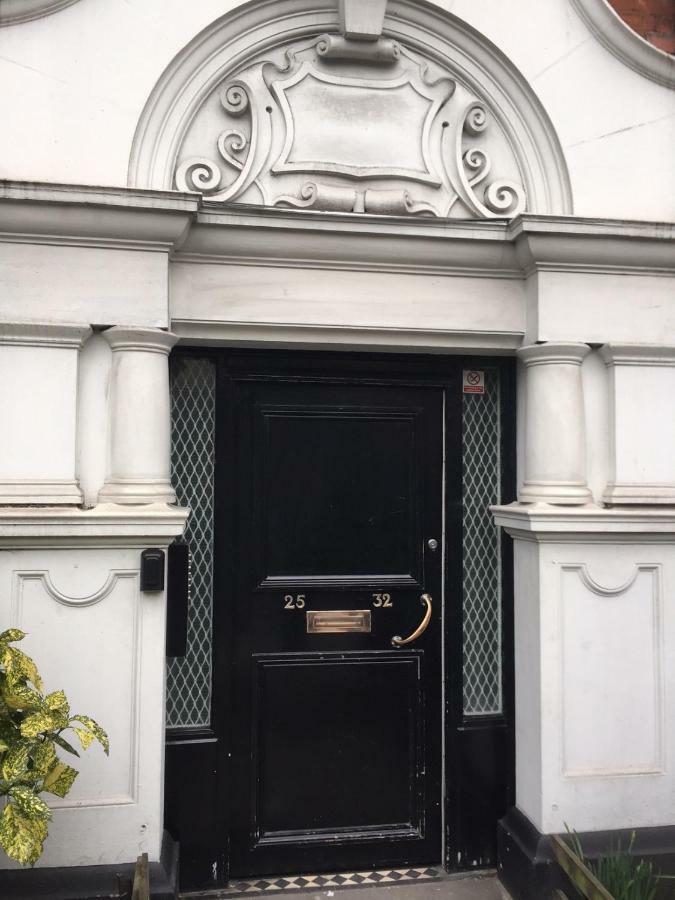 Stunning 2 Bed Flat Shepherds Bush Daire Londra Dış mekan fotoğraf